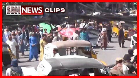 Taliban Militants Open Fire at Protesters Waving the National Flag in Jalalabad - 3097