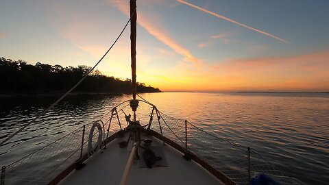 S04E01 - Intracoastal Waterway: Entering Georgia - Calibogue Sound to Hell Gate