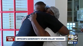 Phoenix officer praised for helping woman whose car was repossessed