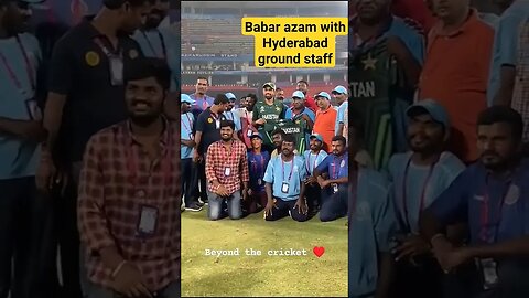 Babar azam with Hyderabad Ground staff Pic during Worldcup 2023 india #cricket #worldcup2023