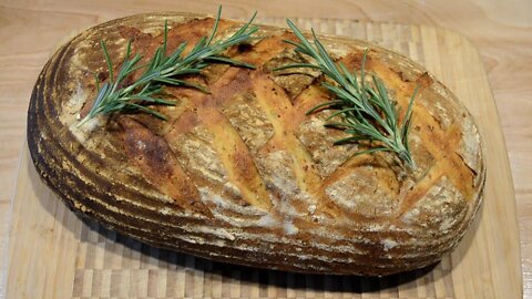 Rosemary Parmesan Bread (on a Kamado)