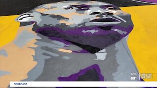 Kobe Bryant mural at Tampa's Seminole Heights Elementary teaches kids to keep chasing their dreams