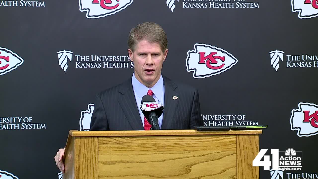 Clark Hunt: Chiefs, DL Chris Jones in contract talks