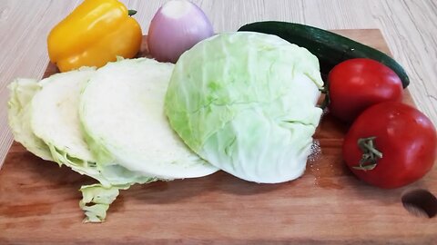 making grilled cabbage salad A healthy and delicious salad (Cook Food in Home)
