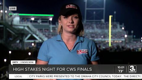 Fans flock to TD Ameritrade Park for game two of the CWS