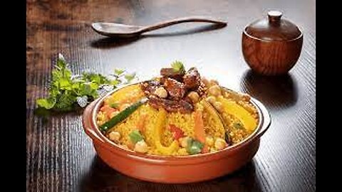 ALGERIA COUSCOUS WITH CHICKEN AND VEGETABLES