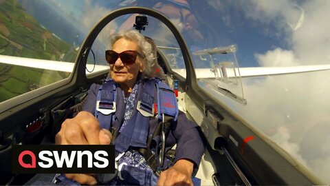 An Aircraft plotter from World War Two takes to the skies in a glider aged 99