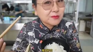 State-run Canteens Reemerge in China 國營食堂重現江湖