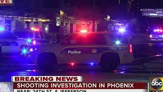 1 killed, suspect loose after shooting at Phoenix light rail station