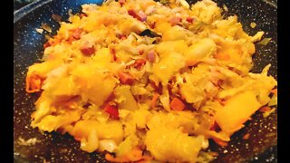 How to cook delicious potatoes with cabbage. The recipe is simple and tasty.