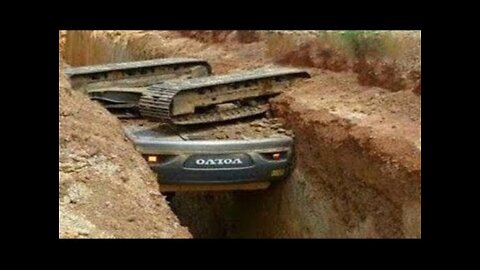 25 Extremely DANGEROUS IDIOTS Heavy Truck operator Fail - Excavator Skills Working Win