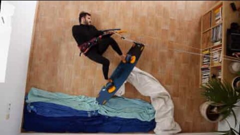 Kitesurfing in the living room is possible!
