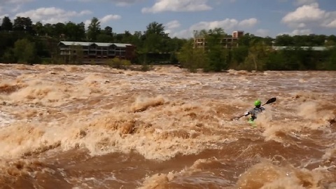 Insane kayaking on flooded James River