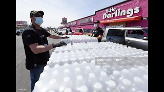 Las Vegas strip club gives away water