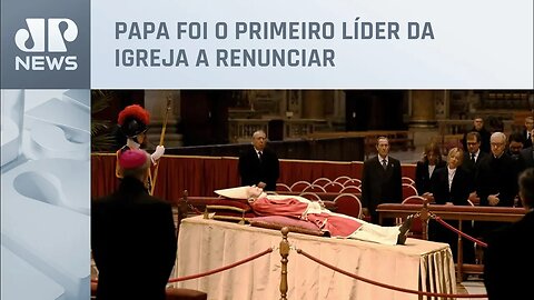 Funeral de papa Bento XVI começa na Basílica de São Pedro