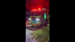 Miami Dade Fire Dept. comin in hot - Driving Miami