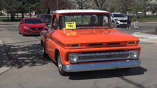 Classic car club pays tribute to hospital workers at St. Luke's with a hot rod parade