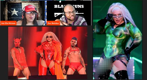 Christina Aguilera Performs at Pride 2022 w/a Green Strap-on!