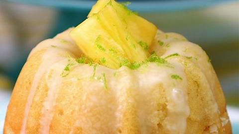 Mini Pineapple Lime Mojito Cakes