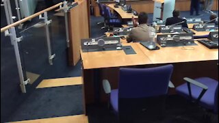 UPDATE 2 - Cape Town Mayor De Lille survives motion of no confidence (hzb)