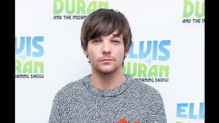 Louis Tomlinson performing in livestreamed show for charity