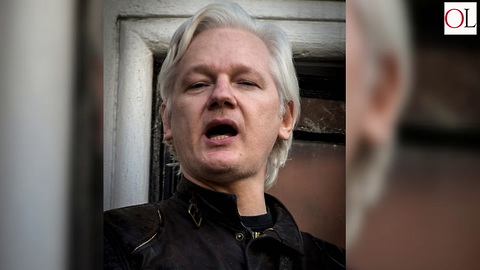 Ecuador Suspends Julian Assange's Internet Access