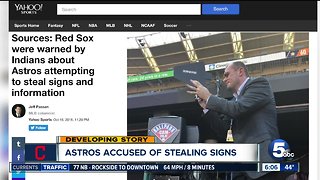 Astros accused of stealing signs