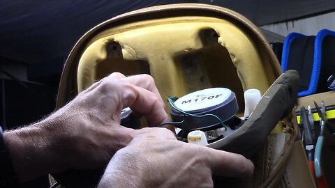 Installing the M170F Speakers into the 1990-1997 Special/Limited/M-Edition Miata