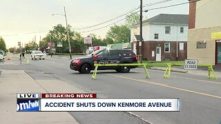 Crash shuts down Kenmore Avenue in Town of Tonawanda