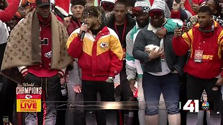 Tyrann Mathieu speaks at Chiefs Kingdom Champions Parade