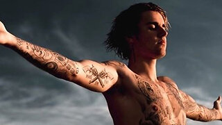 Justin Bieber Creates His Own DEODORANT As Hailey Bieber Trademarks ‘Bieber Beauty’!