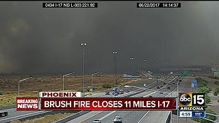 Brush fire closes 11 miles of I-17