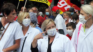 Health Care Workers In France Are Getting A Raise