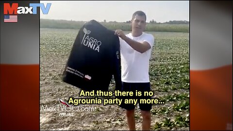 #R Rebelia Rolników -Poland''s farmers, betrayed by leaders -burn party t-shirts in protest
