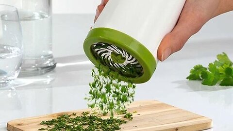 Parsley Spice Mincer Stainless Steel Manual Herb Mill