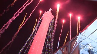 Mount Vernon held annual monument lighting to kick off holiday season