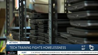 Program offers training, free computers to help people escape homelessness
