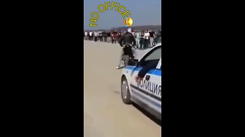 Crazy !!Cops vs bikers 🤣