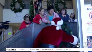 Volunteers bring Christmas joy to Open Door Mission