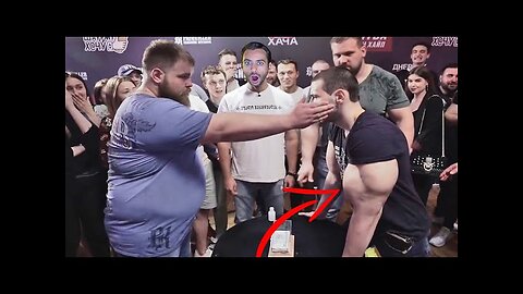 ¡CONCURSO DE BOFETADAS RUSO NIVEL SYNTHOL! | Vasily VS SYNTHOLMAN