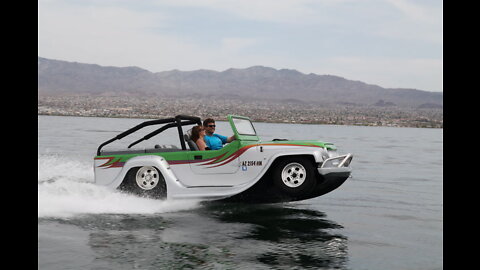 H2-GO! Amphibious Car Hits Speeds Of 45mph On Water