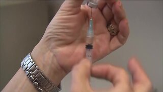 Doctors encourage parents to get children updated COVID-19 vaccine