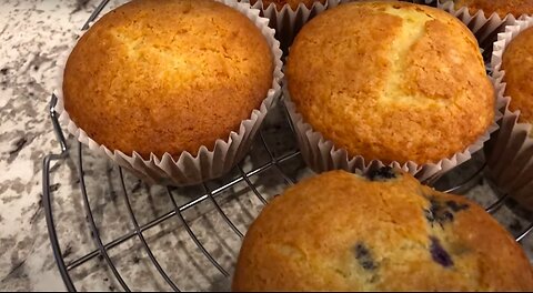 Cake Mix Blueberry Muffins | Quick & Easy Blueberry Muffin Recipe