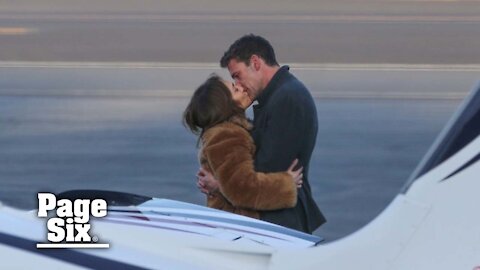 Jennifer Lopez, Ben Affleck kiss in steamy PDA session at airport