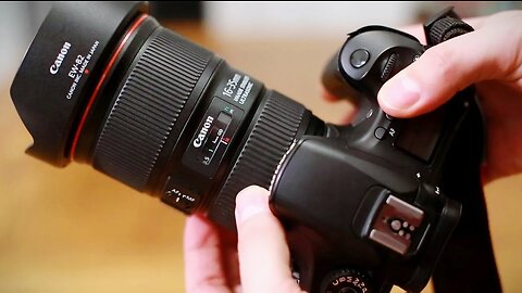 Canon EF 16-35mm f/4 IS USM 'L' lens review with samples (Full-frame and APS-C)