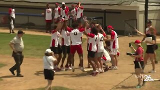 Badgers star Allen hosts charity softball game in hometown