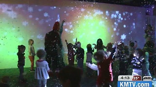 Santa's Magic takes over Omaha Children Museum