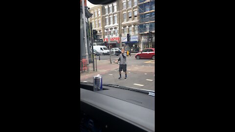 London joggler