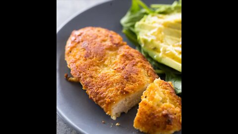 Crispy Parmesan Crusted Chicken (Low Carb Keto)