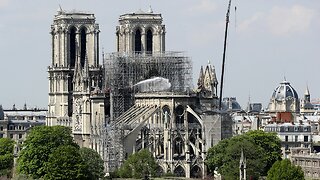 Paris Closes Streets Near Notre Dame For Lead Cleanup